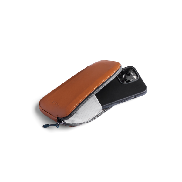 Bellroy Venture Phone Pocket (bronze)