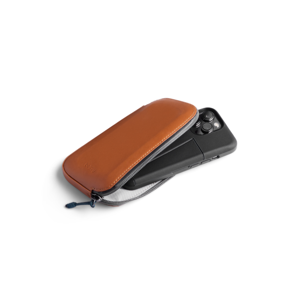 Bellroy Venture Phone Pocket (bronze)