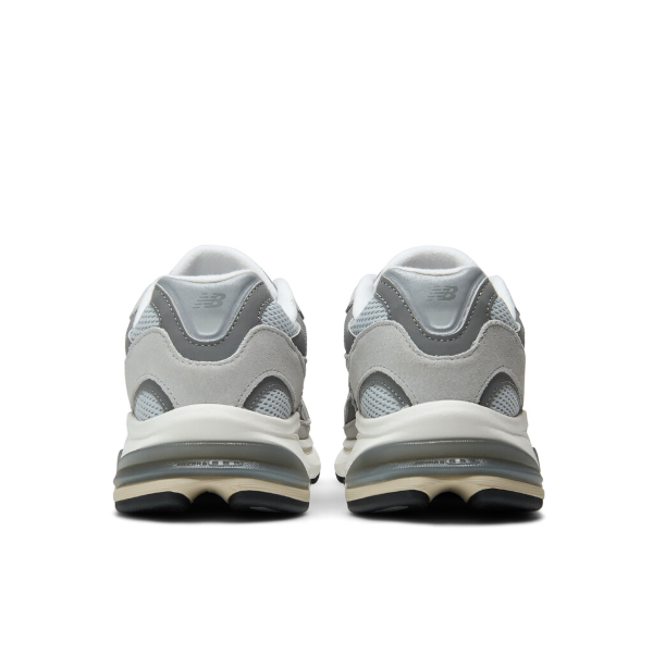 New Balance U2010 11N
