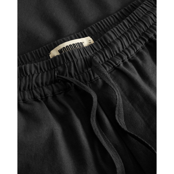 Woodbird Bommy Linen Short (black)