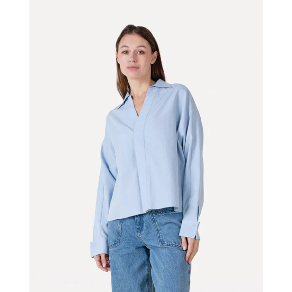 Another Label Chantay Shirt (light blue)