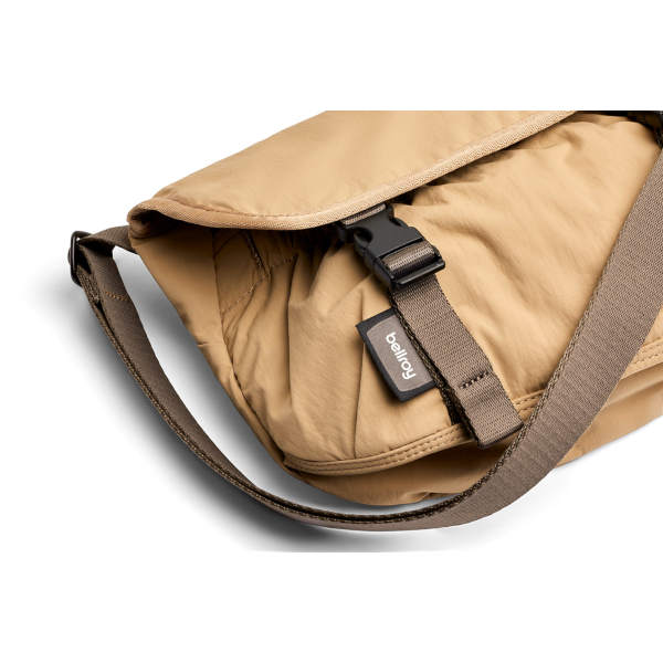 Bellroy Cinch Mini Messenger 6L (sanddune)