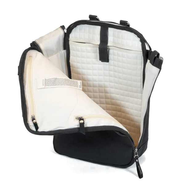 Qwstion Bananatex Daypack (black)