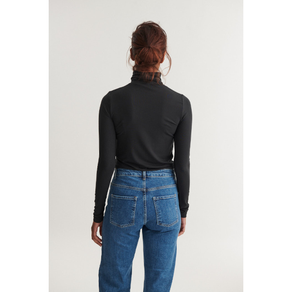 Basic Apparel Joline T-Neck (black)