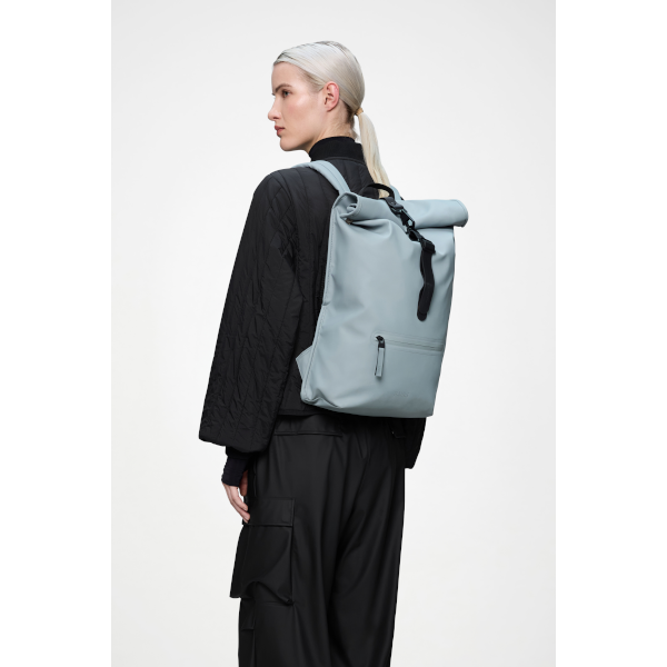 Rains Rolltop Rucksack (pool)