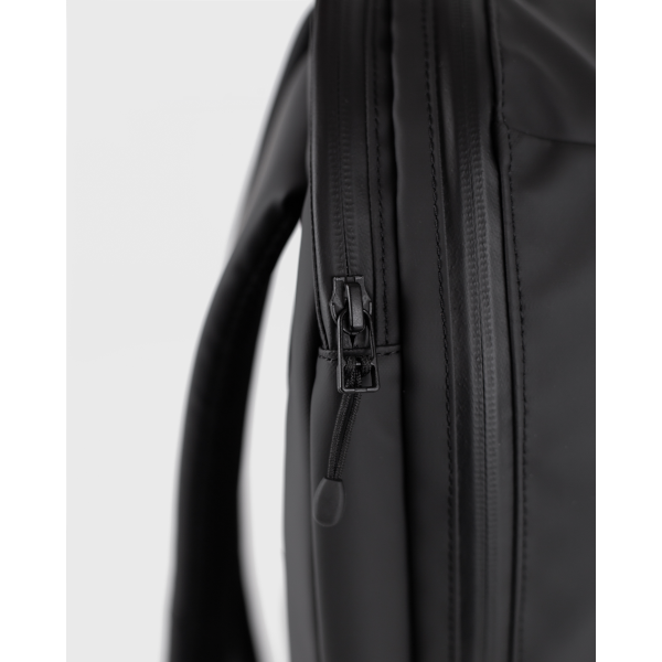 Sandqvist Stream Zipper Backpack 16" (black)