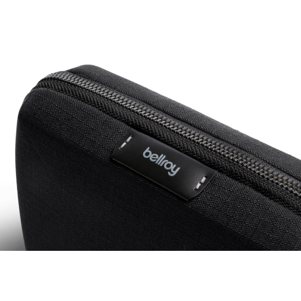 Bellroy Tech Kit Compact (black)