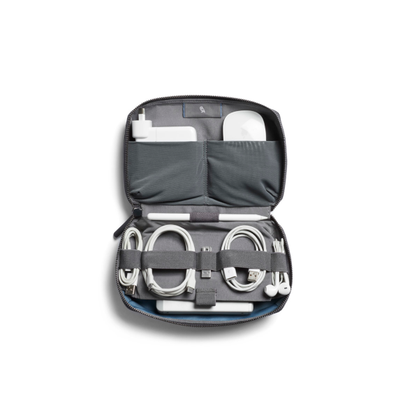 Bellroy Tech Kit (black)
