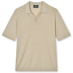 Mads Norgaard Theo Polo (castle wall)