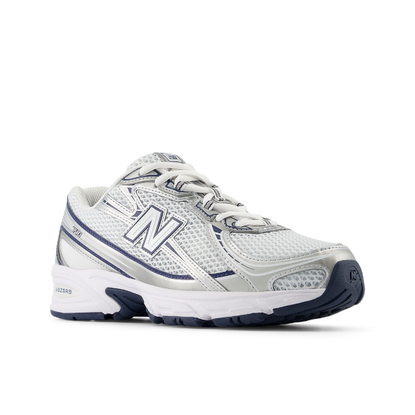 New Balance U740 WN2