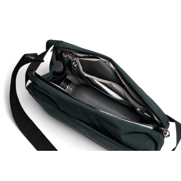 Bellroy Venture Sling 9L (deep ocean)