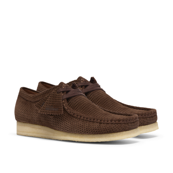 Clarks M Wallabee (brown perforated)